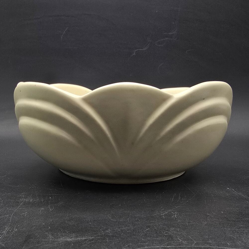 Shawnee Pottery White Console Bowl Made in USA Vintage